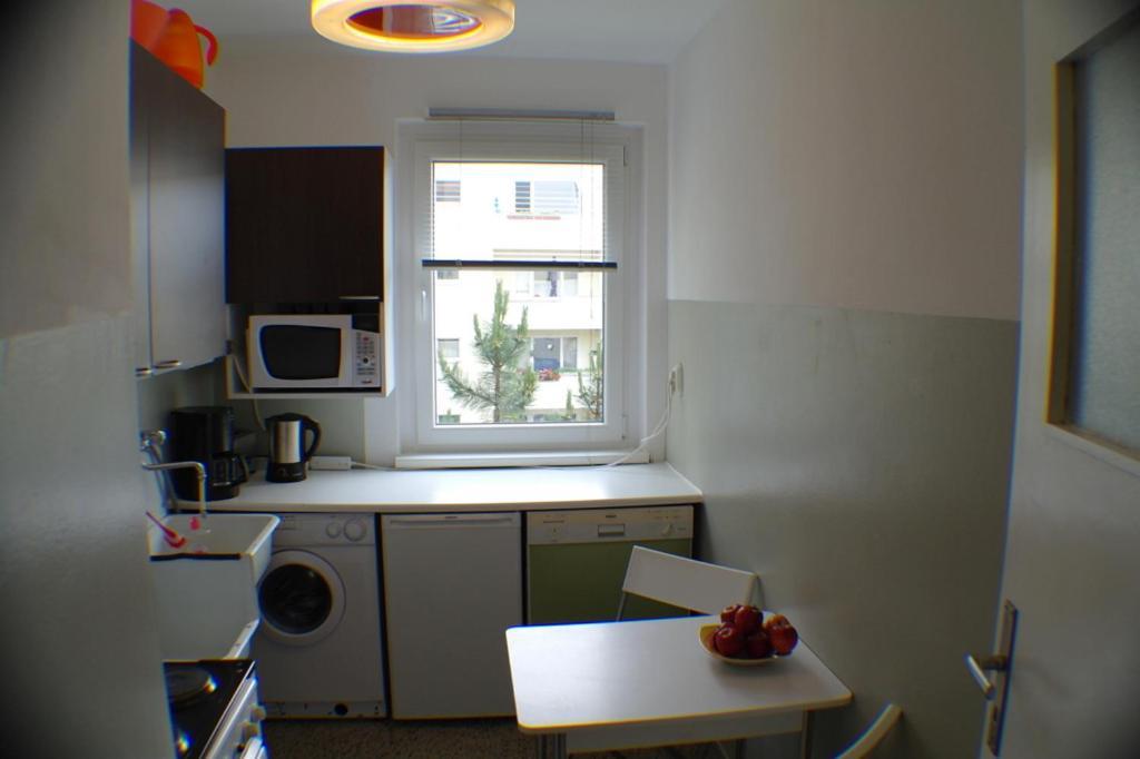M M Central Vintage Family, Handwerker Und Monteure Apartments Berlin Room photo